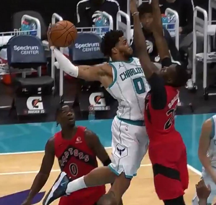 相对年轻的 相对年轻的