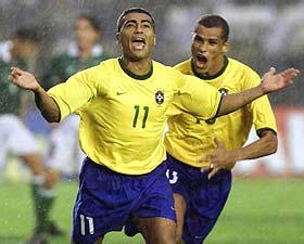 亚在足球世 亚在足球世